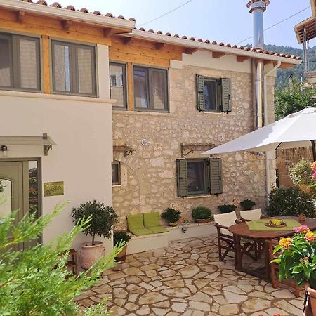 La Casa Di Bella A Tradional Stone House With Barbecue Villa Kariá Buitenkant foto
